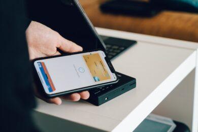 How To Use Apple Pay